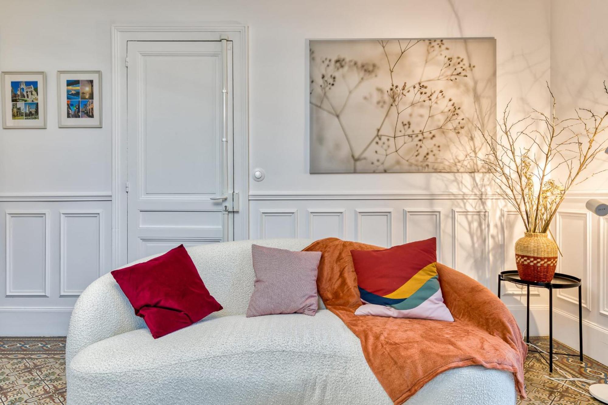 شقة Rose Ecrin De Charme Avec Parking Terrasse Privee Et Jardin Partage Grand-Couronne المظهر الخارجي الصورة